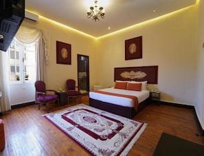 Deluxe Single Room | Minibar, iron/ironing board, free WiFi, bed sheets - Victoria Cairo Hotel (Cairo)