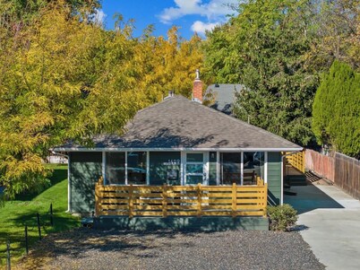 Walk to BSU & Downtown-Modern