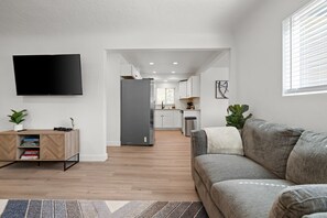 Smart TV, offices