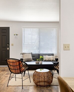 Interior - Pet Friendly- Large Backyard (Boise)