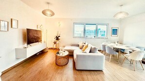 Living area - Luxury two bedrooms flat (Luxembourg City)