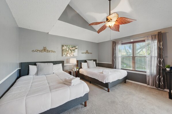 4 bedrooms, desk, iron/ironing board, travel crib
