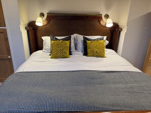 3 chambres, fer et planche à repasser, Wi-Fi gratuit, draps fournis