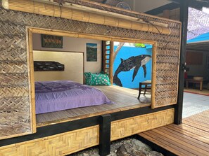 2 slaapkamers, een kluis op de kamer, een strijkplank/strijkijzer