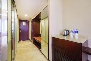Room - Dalian Kyushu International Hotel (Railway Station Zhongshan Plaza) (Dalian)