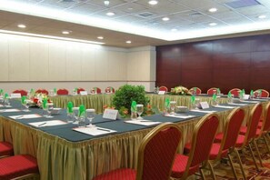Ballroom - Dalian Kyushu International Hotel (Railway Station Zhongshan Plaza) (Dalian)