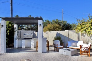 Terrace/patio - Mesa Revere Oasis - Pool, Hot Tub, Game & Golf (Mesa)