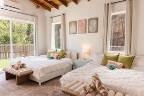 5 habitaciones, tabla de planchar con plancha, cuna de viaje y wifi