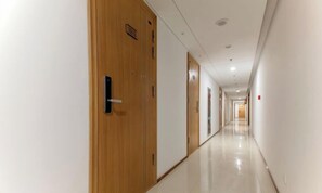 Interior - Wuhan Boya Ward Hotel (Optics Valley Convention and Exhibition Center Joy City Branch) (Wuhan)
