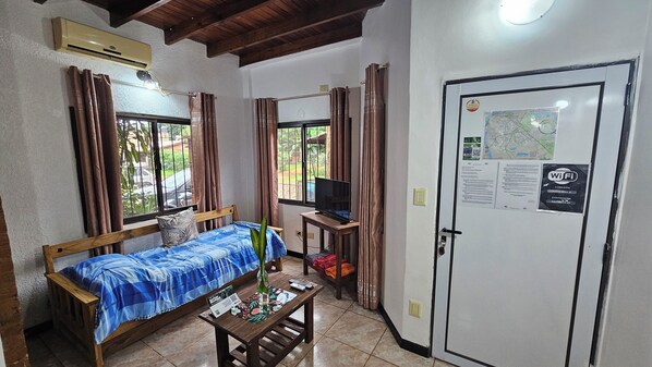 Flat-screen TV, Netflix, streaming services - Wicz Apart (Puerto Iguazú)