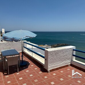 Outdoor dining - Cabo Negro Yacht House (Tetouan)