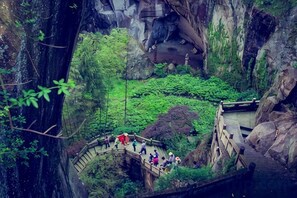 Unclassified image, 3 of 17, button - Wenling Yunqi Garden Apartment (Wenling)