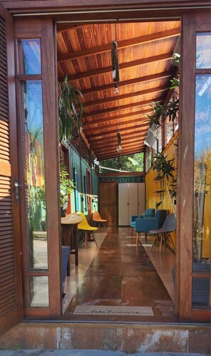 Moçamba LODGE Contêiner