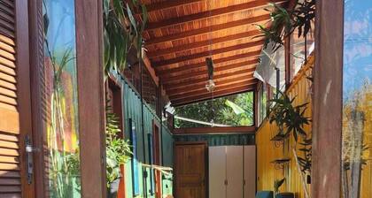 Moçamba LODGE Contêiner
