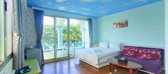 Pure Sky and Cloud Hostel （ID number：112）