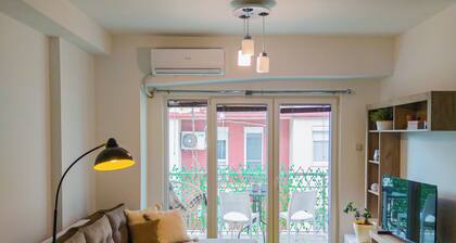 2-Bedroom Comfort with Central Location, Full Kitchen, Balcony and more