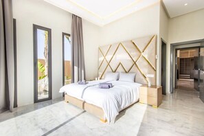4 Schlafzimmer, Bügeleisen/Bügelbrett, Reisekinderbett, WLAN
