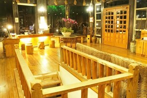 Unclassified image, 3 of 27, button - Chingjing Top Cloud Resort (Nantou)