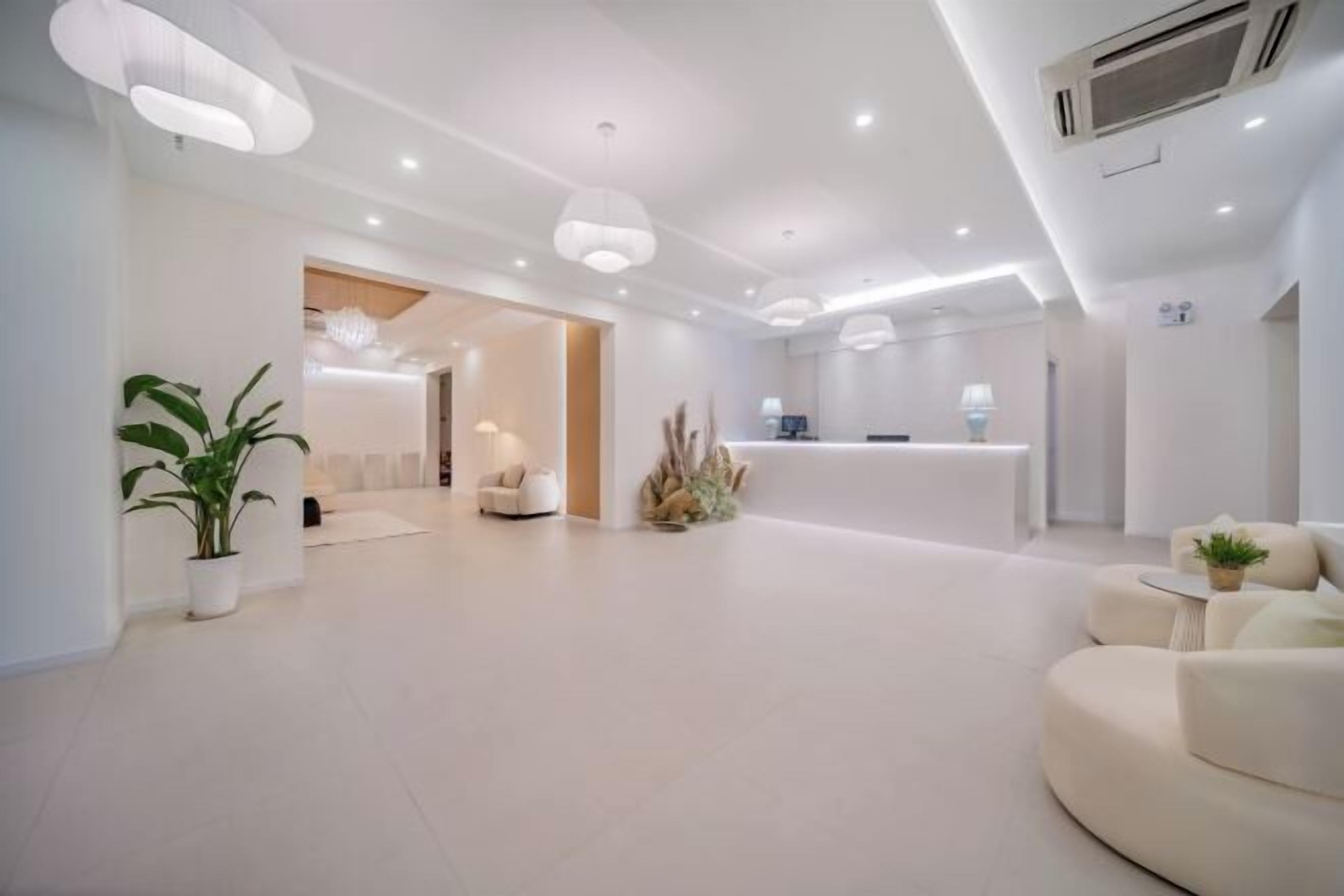 ロビーラウンジ