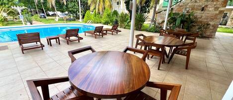 Comfort Villa | Terrace/patio