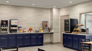 Free daily continental breakfast