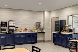 Free daily continental breakfast 