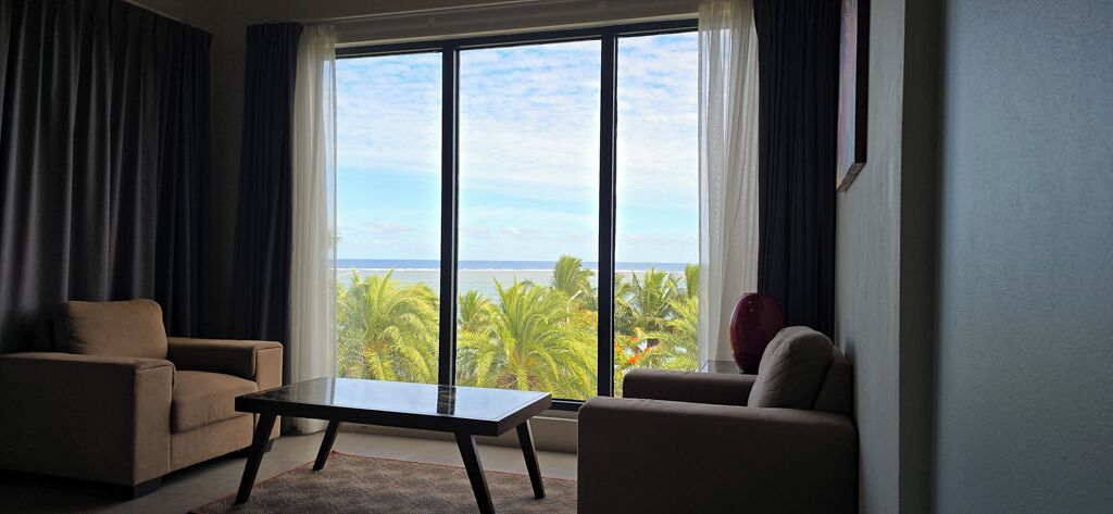 Fer et planche à repasser, draps fournis