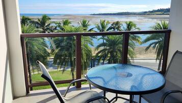 Appartement, 1 chambre (Seafront) | Fer et planche Ă repasser, draps fournis