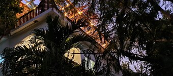 Lovely 9 Br Cottage in Negril