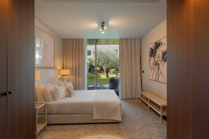 1 bedroom, iron/ironing board, WiFi, bed sheets - Private garden - Savoy Residence Casa Branca III (Funchal)