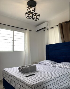 3 chambres, bureau, fer et planche à repasser, Wi-Fi gratuit