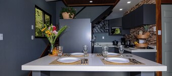 Charming 2-bedroom villa surrounded by nature in phenomenal Monteverde with WiFi