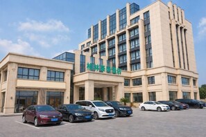 Unclassified image, 2 of 15, button - GreenTree Inn (Nantong Third Factory Wangjiang North Road) (Nantong)