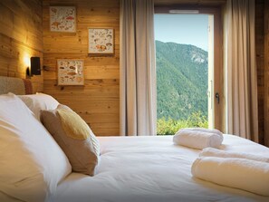 6 soverom, skrivebord, strykejern/-brett og wi-fi