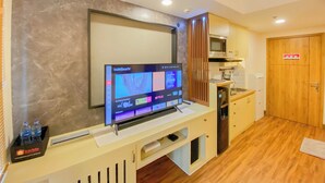 Interior - Minimalist and Cozy Studio LRT City Jatibening Apartment (Bekasi)