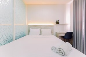 Deluxe Apartment - Well Furnished And Cozy 1Br Apartment Atlanta Residences (Depok)