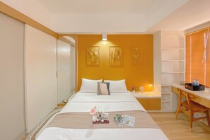 Room - Good Studio Apartment LRT City Jatibening (Bekasi)
