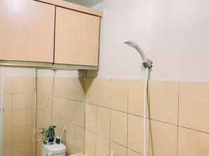 Apartamento | Baño | Ducha y toallas