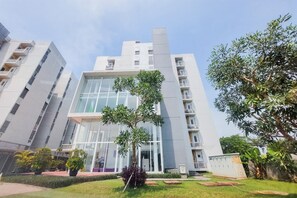 Exterior - Good Studio Apartment (No Kitchen) At Aeropolis Residence (Tangerang)