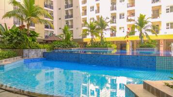 Piscina a l'aire lliure