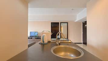 Apartment | Private kitchen | Fridge, microwave, stovetop, rice cooker