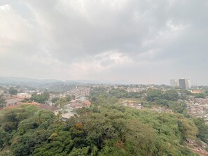 City view - The Cozy Cranny 2Br At Galeri Ciumbuleuit 1 Apartment (Bandung)