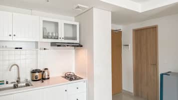 公寓 | 私人廚房 | 雪櫃、爐具、電飯煲、餐桌