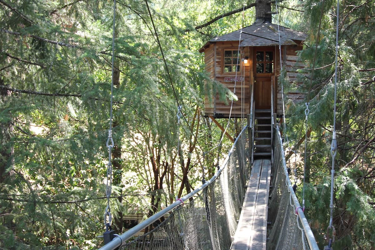 The Forestree | 1 bedroom, individually decorated, individually furnished