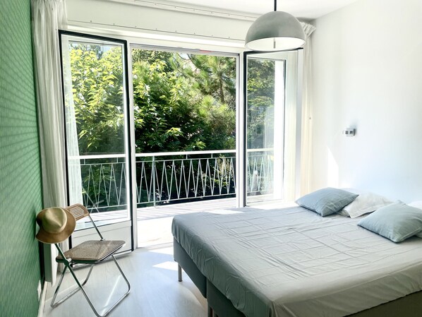 5 habitaciones y wifi gratis