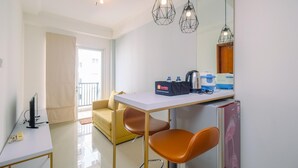 Unclassified image, 5 of 24, button - Minimalist And Comfy 1Br At Signature Park Grande Apartment (Jakarta)