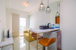 Deluxe Apartment | Living area - Minimalist And Comfy 1Br At Signature Park Grande Apartment (Jakarta)