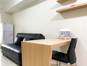 Interior - Comfortable And Nice 2Br At Springlake Summarecon Bekasi Apartment (Bekasi)