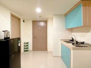 Leilighet | Eget kjøkken | Kjøleskap, kokeplater og riskoker