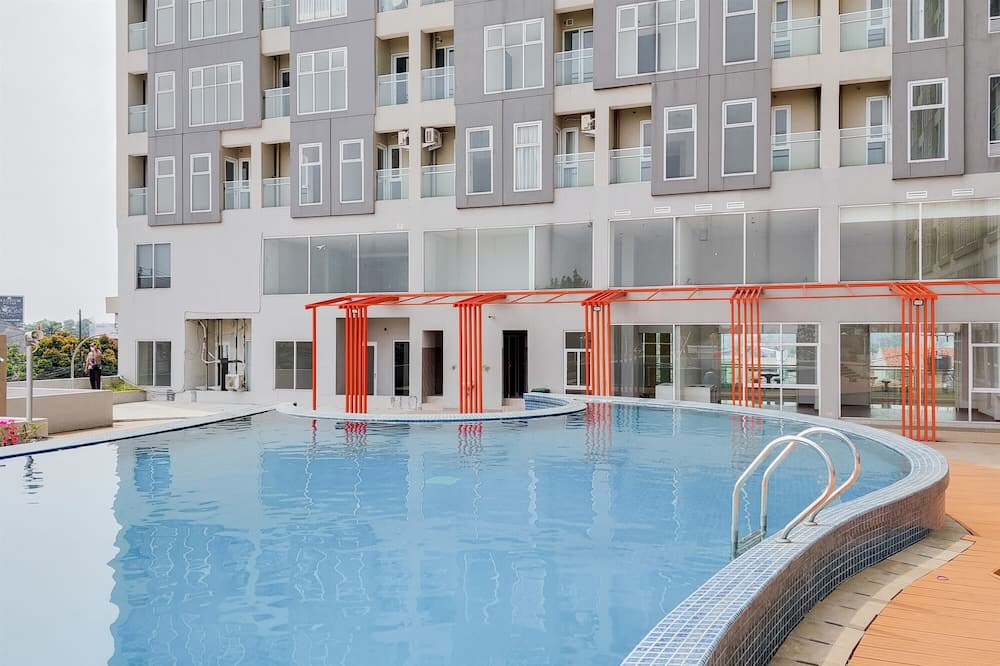Best Place Studio At Amazana Serpong Apartment